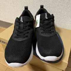 asics アシックス　ジュニアスニーカー　新品未使用　23.5㌢