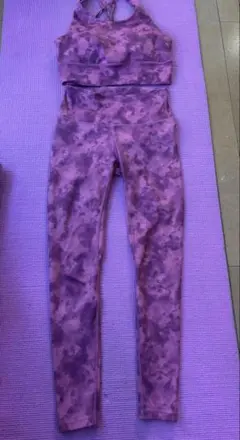 ティゴラ　ピンクタイダイ ヨガウェアセット ML