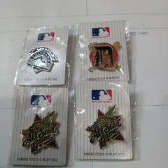 レア・2002年 MLB ピンバッジ 4個セット