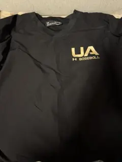 最終値下げ‼️ Under Armour Vネックジャケット