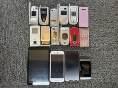 希少品ジャンク】携帯電話（ガラケー、PHS）3台⭐︎部品取りなど