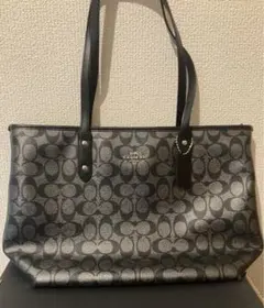 COACH グレー ロゴ トートバッグ