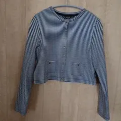 ストライプ柄クロップド丈アウター