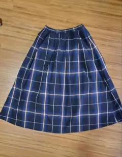 kaeure ビックチェック フレアスカートのサムネイル