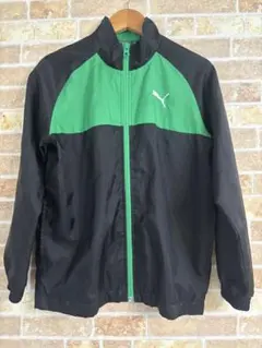 お値下げ✴︎PUMAナイロンジャケット 140cm ブラック/グリーン