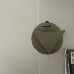 壁掛け花瓶 一輪挿し