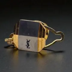 Yves Saint Laurent ピンバッジ　イヴサンローラン　【F】
