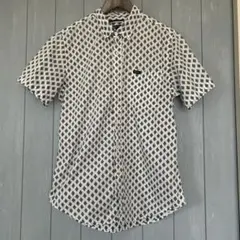 【値下げ中‼️】RVCA ルーカ　メンズ　ボタン　半袖　シャツ　SLIM　Sサイズ