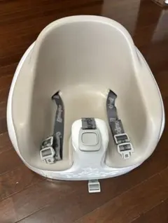 Bumbo ベビーソファ テーブル付きのサムネイル