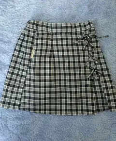 【Lovetoxic】 チェック柄スカート 140cm
