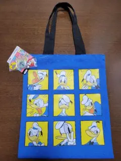 【新品未使用】ドナルド　缶バッチ付き　トートバッグ　ディズニー　Disney
