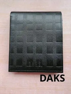 未使用 DAKS チェッカーエンボス 二つ折り財布 ブラックのサムネイル