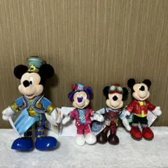 新品タグ付き ぬいぐるみチャーム ミッキー 4点 スパークリング
