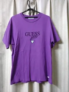 GUESS 紫色 Tシャツのサムネイル