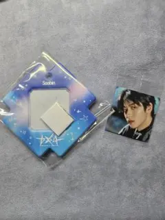 TXT スビン ビジュアルスクエアフォトシールカードケース