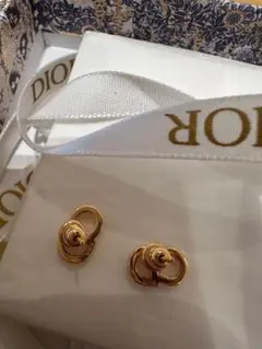 Dior ゴールド クリスタルピアス
