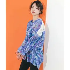 ☆ほぼ未使用☆スカラー　クラゲ花柄 楊柳シフォン×レース切替シャツ 現行品のサムネイル