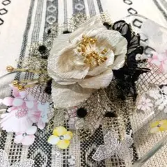 Item thumbnail for item 6afefb70-9239-40f5-aec0-dc1f5c66b8dc