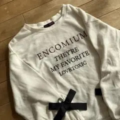 LOVE TOXICのトレーナーのサムネイル