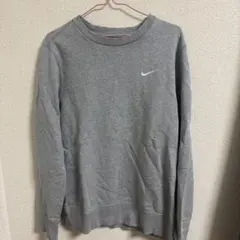 Nike グレー トレーナー