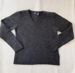 GAP ダークグレー Vネックセーター 長袖