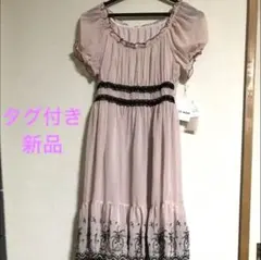 タグ付き　レストローズ　刺繍ワンピース