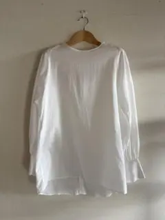 ウィムガゼット シャツ
