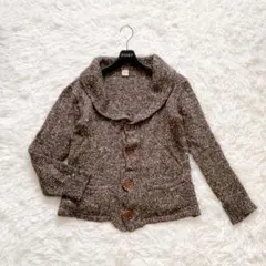 Item thumbnail for item 78c6b57e-7176-416a-9730-390994829c72