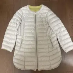 ホワイト ダウンジャケット