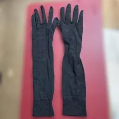 【美品】ダークグレー ロングニット手袋　イタリア製