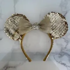 Item thumbnail for item a21cad26-e942-4213-a5bd-dfc61ff31ce8