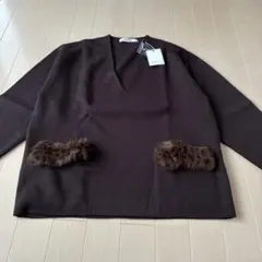 アバハウス ブラウン Vネック ニット ファー付きポケット