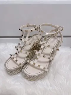 プーさん専用 VALENTINO GARAVANI スタッズ ウェッジソール - メルカリ