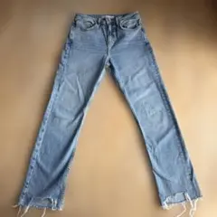 ZARA デニムパンツ 切りっぱなし加工