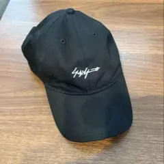 YOHJI YAMAMOTO ヨウジヤマモト 刺繍ロゴ 黒キャップ