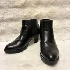 【美品】ユニクロ サイドゴア ショートブーツ 黒 23.5㎝