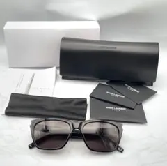 SAINT LAURENT サングラス ブラック　メンズ　レディースのサムネイル