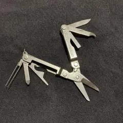 Item thumbnail for item 0aa79d9d-adc2-44af-b4b8-07fae9364b52