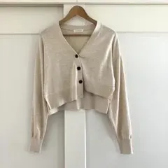 CASA FLINE アシンメトリーショートカーディガン ベージュ 美品のサムネイル