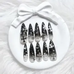 【現品】ネイルチップ 量産型 地雷系 黒い ホワイト キラキラ