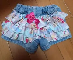 フリル付きデニムショートパンツ