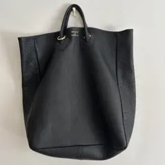 Item thumbnail for item eb94640f-fe68-40ad-8c12-ad4c7d9bdd64