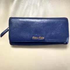 MIUMIU 長財布のサムネイル