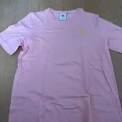 adidas ピンク Tシャツ ロゴ入り