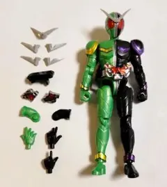 匿名配送】仮面ライダーW 英雄勇像 仮面ライダーダブル フィギュア