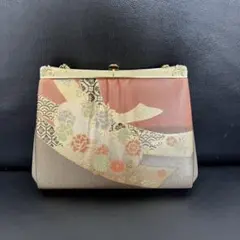 Item thumbnail for item 6556307b-3cbf-4af6-9996-9e283e201a7c