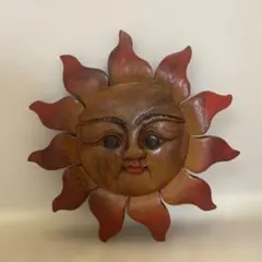 太陽の国タイの木製太陽の壁掛け