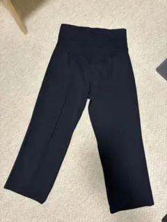 エルフィンドール　西松屋 マタニティパンツ スラックス ブラック Mサイズ 美品