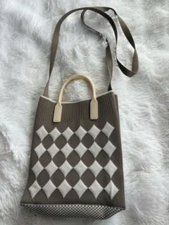 ニット ショルダーバッグ ブラウン
