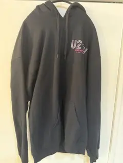 U2・UV ブラックパーカー